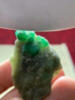 80.0 ct Emerald Specimen from Swat Valley (43.97 × 30.82 × 12.58 mm): A Gem of Natural Grandeur - Image 2