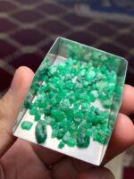 46.45 ct Swat Emerald Rough Lot: Fine with Strong Total Weight - Image 9