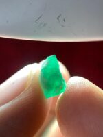 2.72ct Swat Emerald Crystal – Natural Untreated Green Gem (9.76 x 6.07 x 5.52 mm) - Image 5