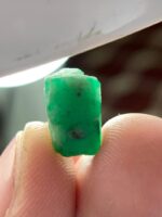 Swat’s Radiant Treasure: A 5.85 Carat Emerald Crystal - Image 11
