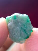 10.30ct Emerald Crystal from Swat: Natural Beauty from the Heart of Pakistan - Image 7