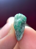 10.30ct Emerald Crystal from Swat: Natural Beauty from the Heart of Pakistan - Image 8