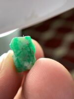 Swat’s Radiant Treasure: A 5.85 Carat Emerald Crystal - Image 9