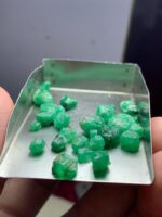 35.70ct Emerald Rough Lot from Swat: Natural Beauty in Every Piece - Image 9