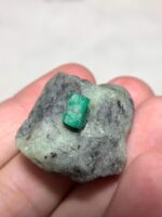 97 ct Natural Emerald Specimen from Swat — Deep Green Collector’s Crystal - Image 4