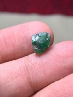 Balanced Brilliance: A 3.11ct Emerald Crystal from Swat Valley - Image 2