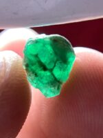 Balanced Brilliance: A 3.11ct Emerald Crystal from Swat Valley - Image 8