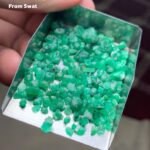 Explore the 47.60 ct Rough Emerald Lot from Swat Valley, Pakistan