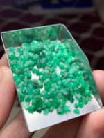 Explore the 47.60 ct Rough Emerald Lot from Swat Valley, Pakistan - Image 6