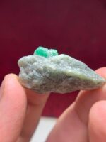68.55ct Swat Emerald Specimen – Large Natural Green Crystal (39.95×23.41×13.82 mm) - Image 6