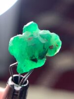 The Natural Brilliance of a 3.27 Carat Swat Emerald Crystal - Image 7