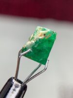 2.00ct Swat Emerald Crystal: Compact Brilliance from the Heart of the Valley - Image 7