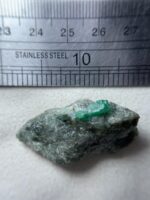 68.55ct Swat Emerald Specimen – Large Natural Green Crystal (39.95×23.41×13.82 mm) - Image 8