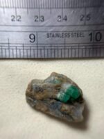 40.70 ct Emerald Specimen from Swat (28.32 × 20.27 × 12.19 mm): A Vivid Piece of Natural Art - Image 8