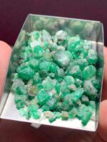 76.95 ct Rough Emerald from Swat — Raw Gemstone Magic - Image 6