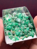 76.95 ct Rough Emerald from Swat — Raw Gemstone Magic - Image 9