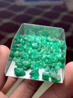Discovering a 50.60ct Rough Emerald Lot from Swat - Image 2
