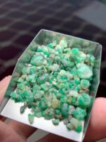 A Stunning 80.50-Carat Rough Emerald from Swat - Image 4