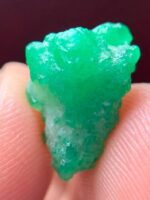 6.65ct Swat Emerald Crystal – Natural Untreated Gem (13.82×10.72×8.82 mm) - Image 10