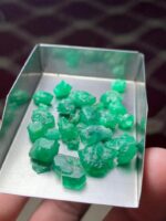 35.90 Carat Emerald Rough Lot from Swat - Image 12