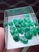 35.90 Carat Emerald Rough Lot from Swat - Image 4
