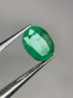 1.14ct Faceted Panjshir Emerald: Vivid Green Gemstone from Afghanistan - Image 4