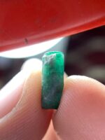 4.30 ct Swat Emerald Crystal – Natural Beauty from the Mountains of Pakistan - Image 7
