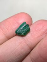 4.30 ct Swat Emerald Crystal – Natural Beauty from the Mountains of Pakistan - Image 9