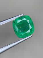 0.77ct Natural Faceted Swat Emerald – A Petite Gem Full of Natural Charm - Image 9