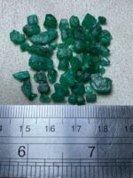 39.20 Carat Swat Emerald Rough Lot – Elongated Natural Emerald Material - Image 12
