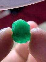 4.95ct Natural Emerald Crystal from Swat – Earth's Green Gift in Its Purest Form - Image 5
