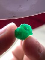 4.95ct Natural Emerald Crystal from Swat – Earth's Green Gift in Its Purest Form - Image 9