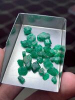 30.33ct Swat Emerald Rough Lot – Nature’s Green Masterpieces - Image 3