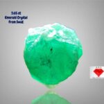 3.65ct Swat Emerald Crystal: Rich Color and Natural Brilliance in a Medium-Sized
