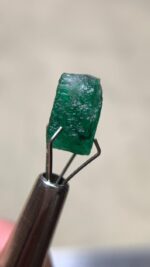 3.42 Carat Swat Emerald Crystal: Subtle Charm in a Natural Form - Image 2