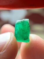 3.42 Carat Swat Emerald Crystal: Subtle Charm in a Natural Form - Image 11