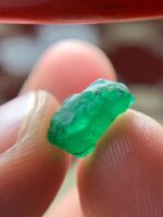 3.42 Carat Swat Emerald Crystal: Subtle Charm in a Natural Form - Image 9