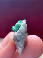 Raw & Radiant – 38.40-Carat Swat Emerald Specimen - Image 10