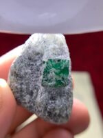 191.35ct Swat Emerald Specimen – A Rare and Powerful Natural Crystal - Image 3