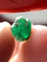 The Natural Splendor of a 2.11ct Swat Emerald Crystal - Image 4