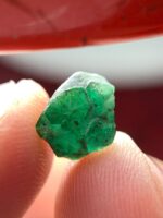 The Natural Splendor of a 2.11ct Swat Emerald Crystal - Image 7
