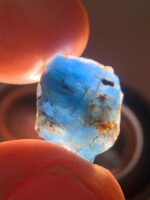 The Allure of Afghanite: A 7.45 ct Colour-Change Crystal Gem - Image 11