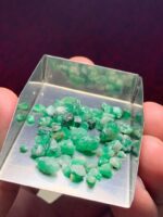 29.90ct Rough Emerald Lot – Vibrant Natural Crystals (7.85 × 7.28 × 6.11 mm) - Image 5