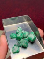 37.50ct Swat Emerald Rough Lot – Deep Green Crystal with Bold Proportions - Image 7