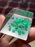 15.22 Carat Emerald Rough Lot from Swat — Nature’s Untouched Beauty - Image 8