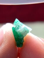 3.40ct Swat Emerald Crystal – Well-Formed Natural Gem with Deep Color - Image 9