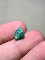 3.40ct Swat Emerald Crystal – Well-Formed Natural Gem with Deep Color - Image 10