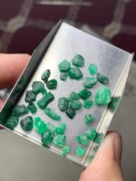 24.30ct Swat Emerald Rough: A Natural Treasure in Raw Form - Image 2