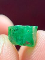 3.15ct Swat Emerald Rough – Natural Green Crystal with Strong Shape - Image 8