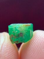 3.15ct Swat Emerald Rough – Natural Green Crystal with Strong Shape - Image 10